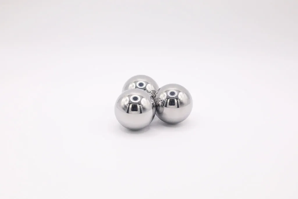 MAYA Premium Chrome Steel Pinballs — view 5