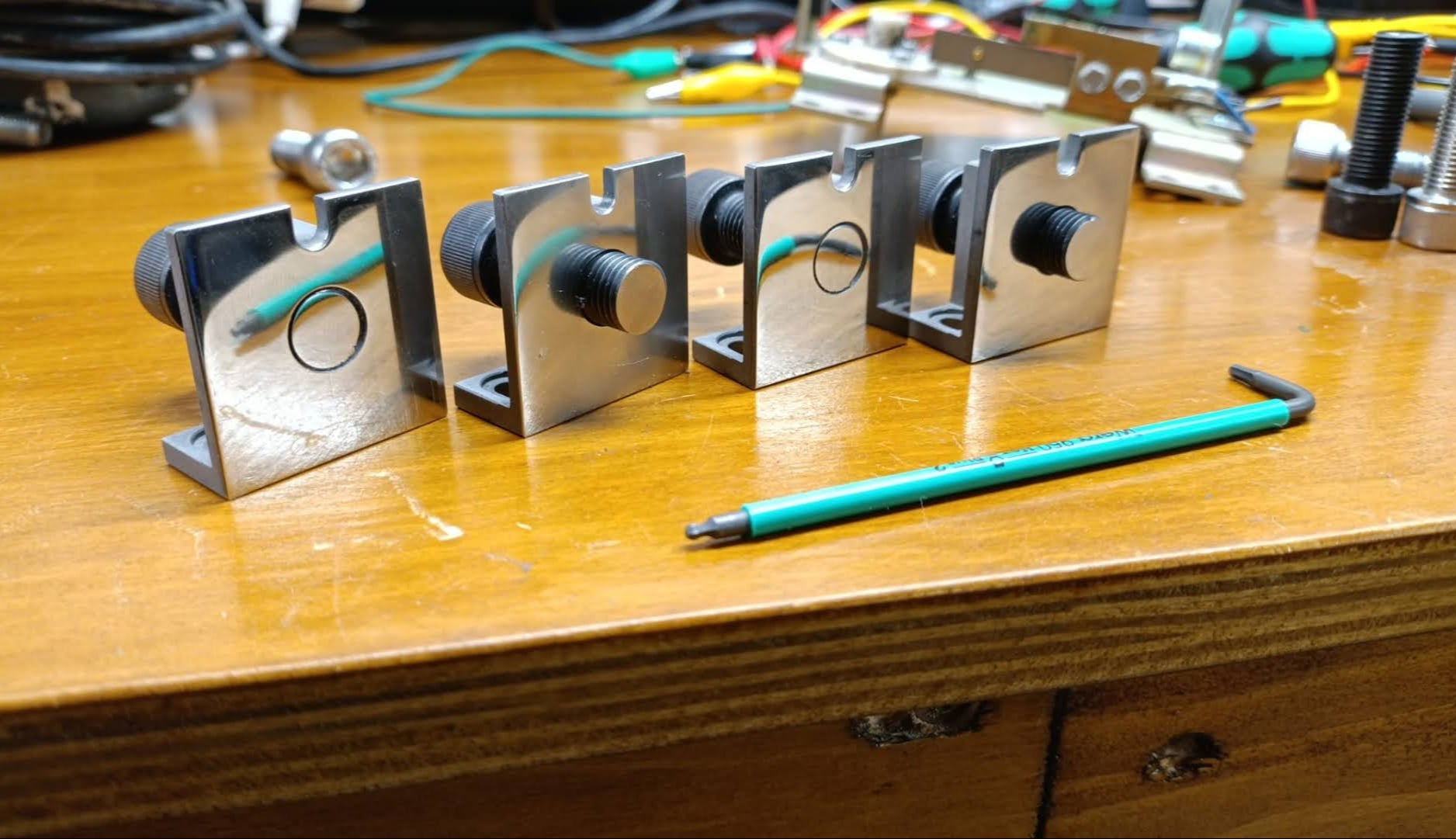 MAYA Adjustable coil stop for extreme tournament play